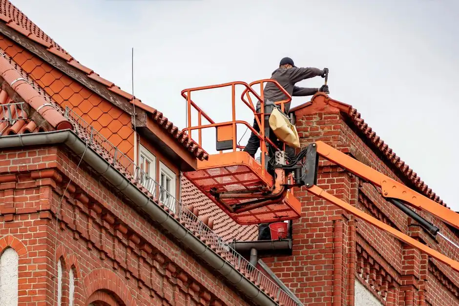 Commercial Gutter Service - Installation, Repair/Replacement & Cleaning