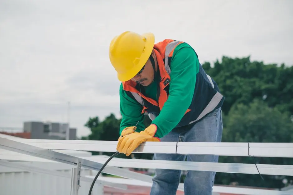 Commercial Gutter Service - Installation, Repair/Replacement & Cleaning